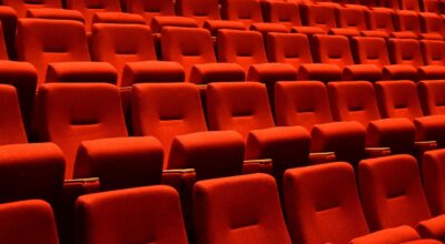 IN PUNTA DI PIEDI: LABORATORI GRATUITI DI TEATRO SOCIALE INTEGRATO